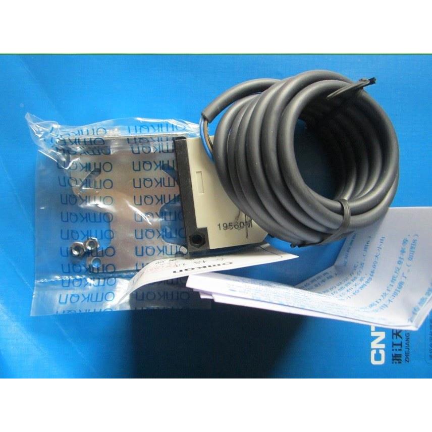 CHIIB沪工牌光电开关,传感器 漫反射型E3JK-DS30M1电压220V,DC24V