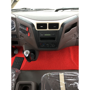 东风柳汽乘龙M3脚垫专用货车驾驶室L3地毯垫地胶地垫装 新款 饰用品