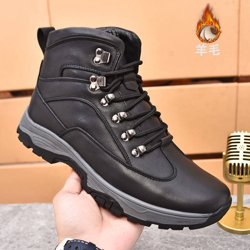 欧洲站低价冬季男靴子保暖羊毛加厚皮毛一体真皮中帮短靴棉鞋防滑