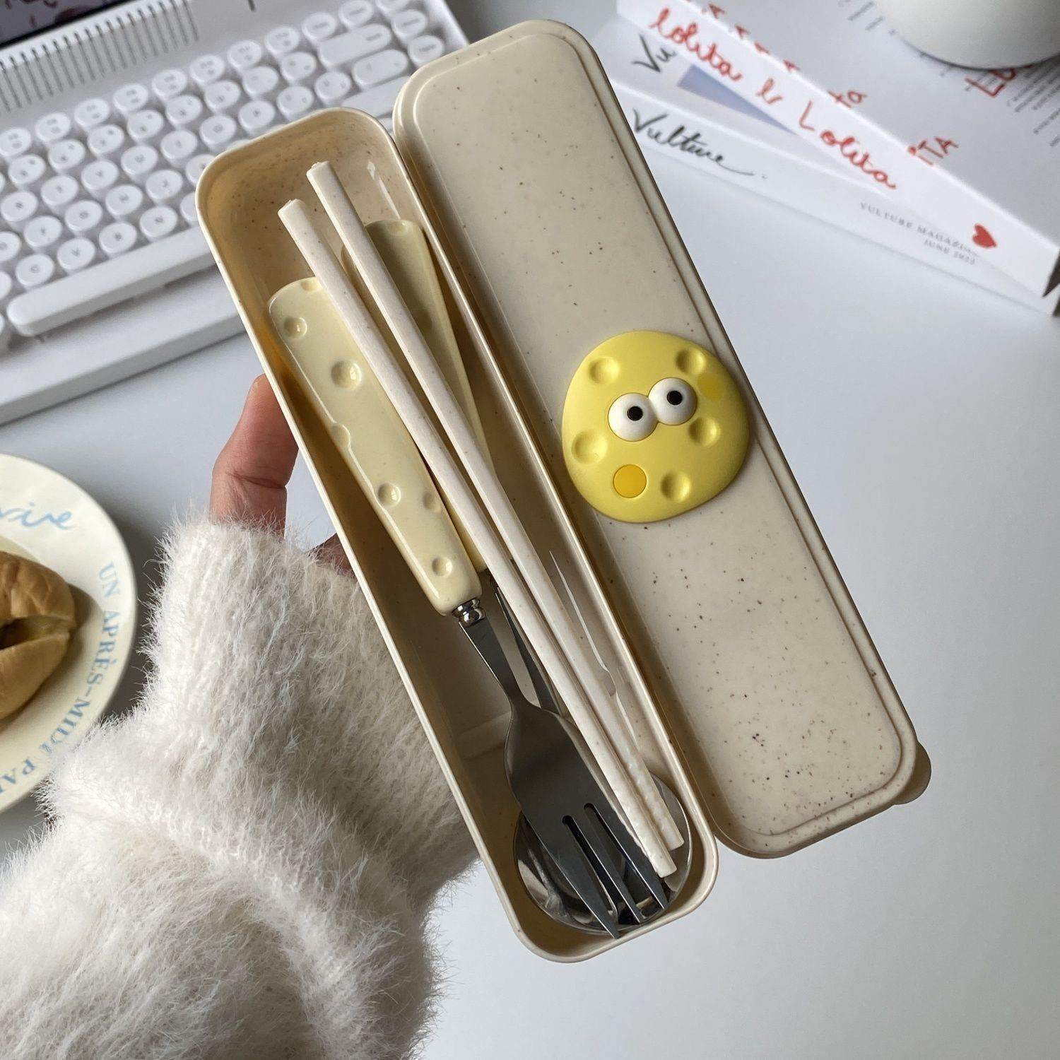 ins萌奶酪勺子叉子小麦筷子三件套学生儿童上班族便携餐具收纳盒,餐饮具,叉/勺/筷套装,淘宝优惠券,粉丝福利购,淘宝优惠卷