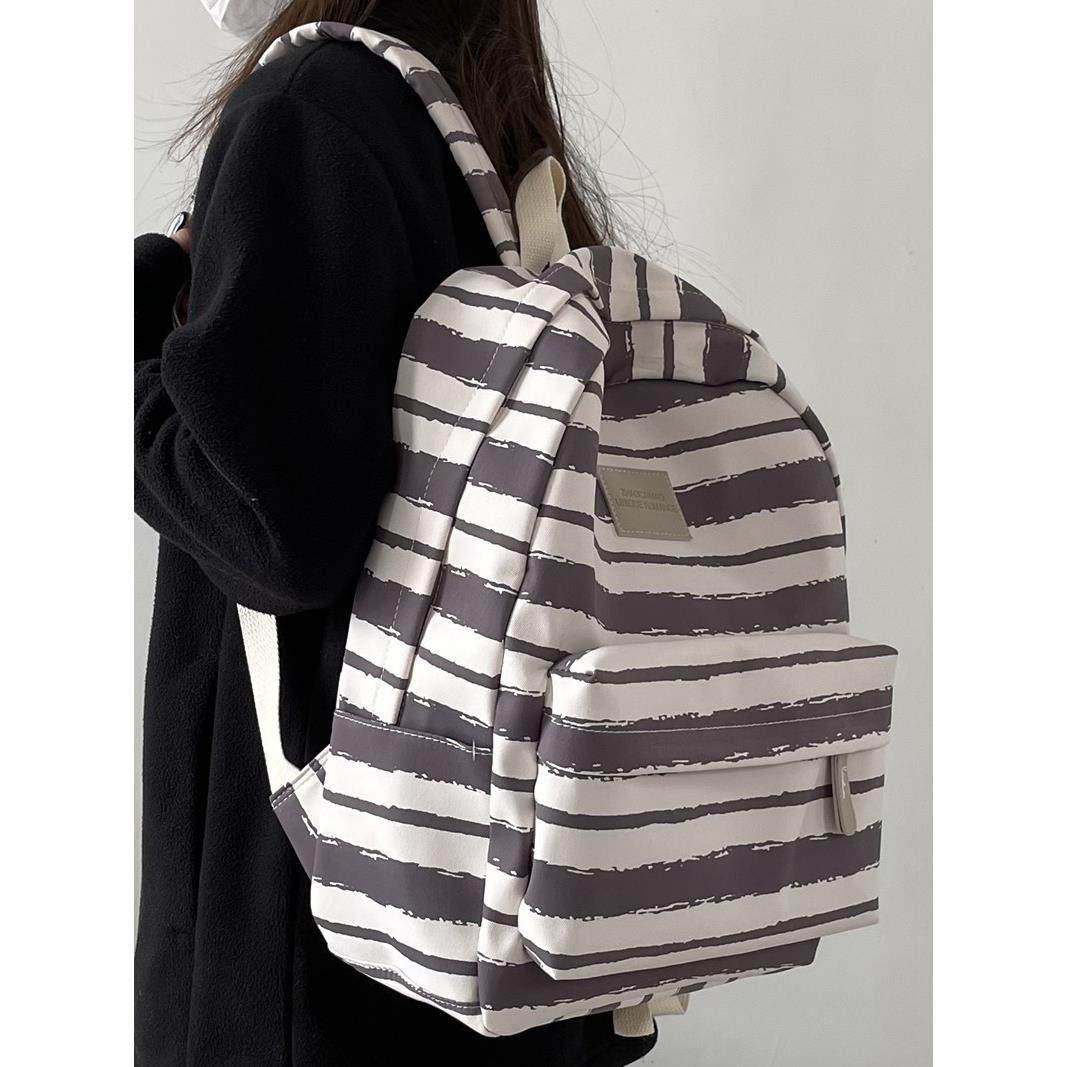 书包女原创小众初中女生大学生双肩包2023新款条纹高中生百搭背包,箱包皮具/热销女包/男包,双肩背包,淘宝优惠券,粉丝福利购,淘宝优惠卷