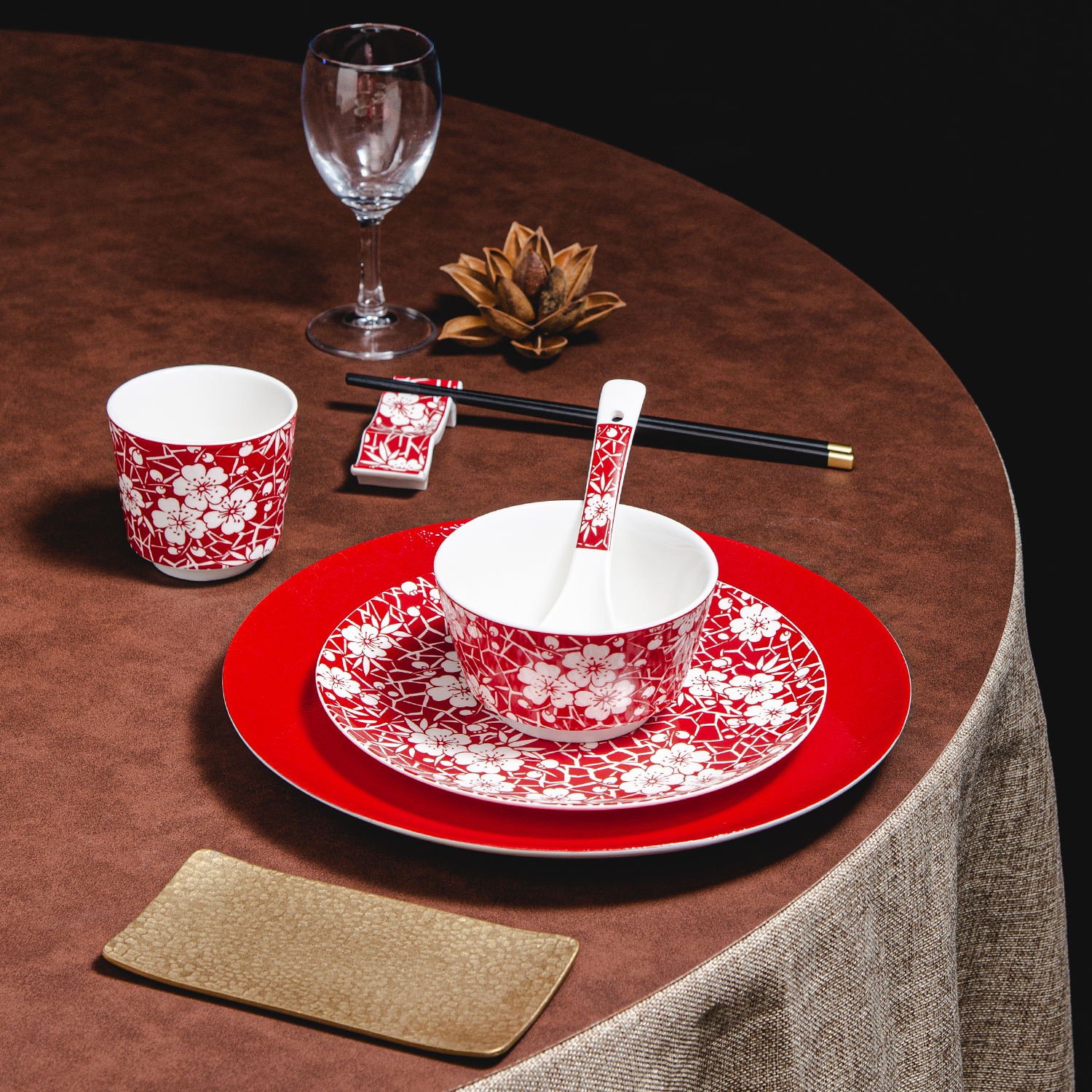 新中式酒店摆台四八件套创意浮雕陶瓷餐具餐厅会所复古碗碟花茶杯