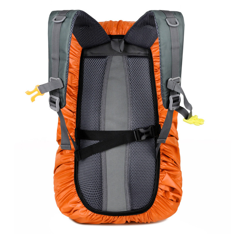 OUTDOOR BACKPACK WATERPROOF COVER TO PREVENT RAIN
