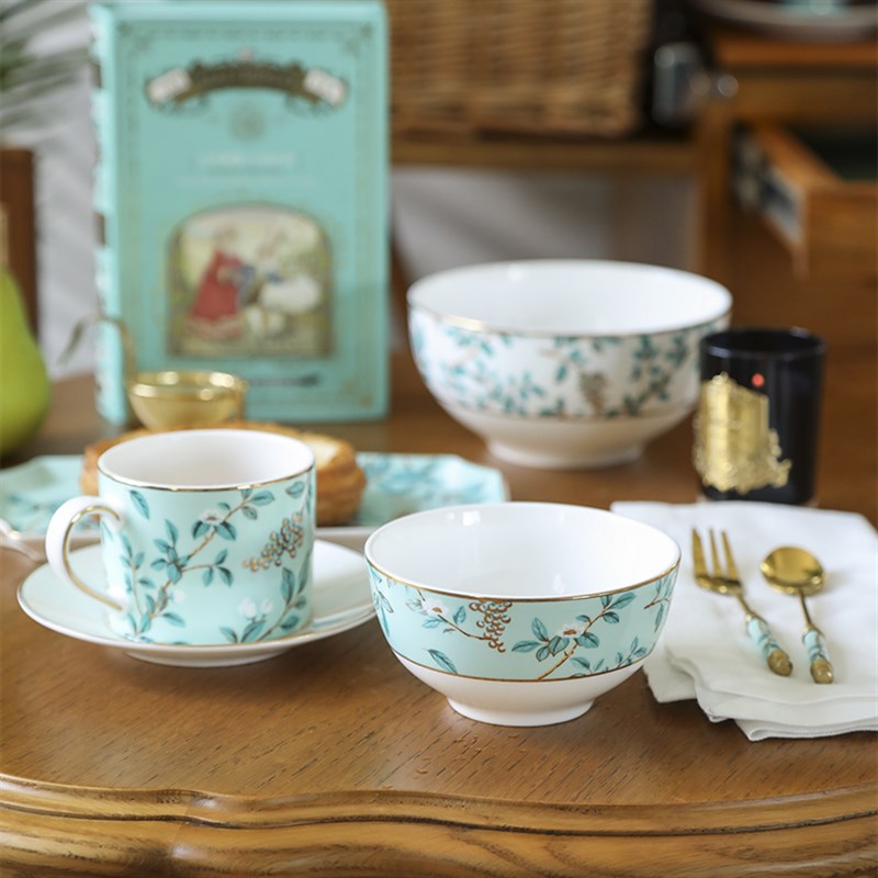 安娜16点骨瓷欧式碗盘子套装陶瓷餐具家用春日茶园