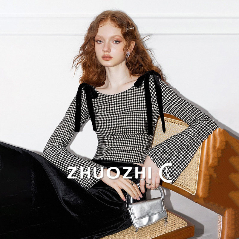 【卓芝】法式复古格子拼接长袖T恤2025秋季新款修身显瘦百搭上衣