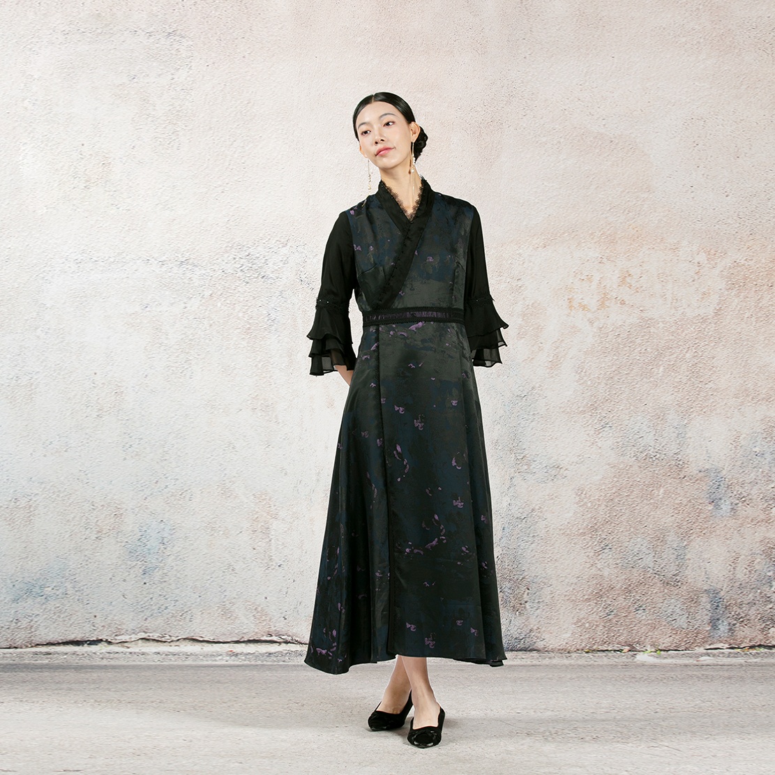 吉祥衣家禅意境黑色新中式连衣裙