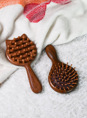 金丝檀木可爱小猫脸圆梳子实木长发梳按摩梳粗齿刮痧经络梳