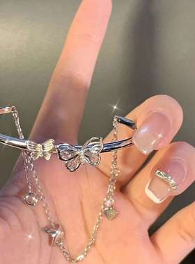 新款蝴蝶手链女韩版ins风小众设计半镯半链学生闺蜜手链手镯礼物