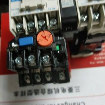三菱可逆电磁接触器 MSOD-2XN11  1.3 1.7 2.1 3.6 5 6.