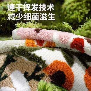 小清新花朵浴室吸水地垫植绒家用卫生间入口防滑速.干地毯脚垫
