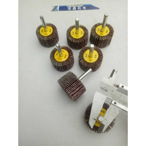 。带柄百叶轮40mm砂纸抛光打磨轮千叶轮木材金属带柄打磨头柄6mm