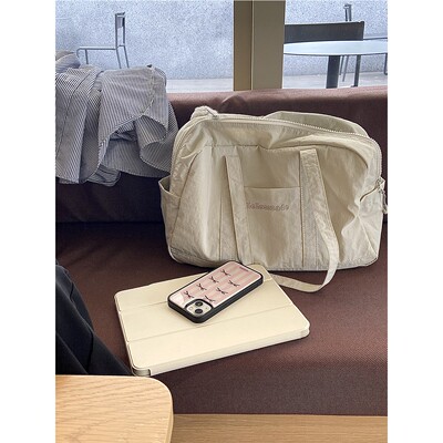 Lelemonade尼龙托特包包女大容量波士顿包短途旅行轻便单肩通勤