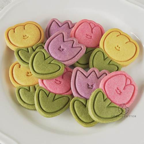 卡通笑脸郁金香饼干 干模具 表情包花朵曲奇模 宝宝副食品鲜花馒