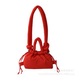 学生书包便携化妆包休闲单肩女包 跨境尼龙双肩包女士羽绒充棉时尚