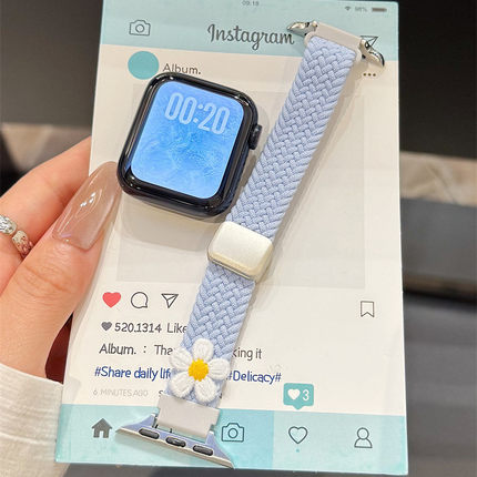 浅蓝编织绳小雏菊磁吸适用iwatchS10/987手表带42mm华为GT5/gt4智能表带Oppowatchx2min运动FIt432小米9pro87