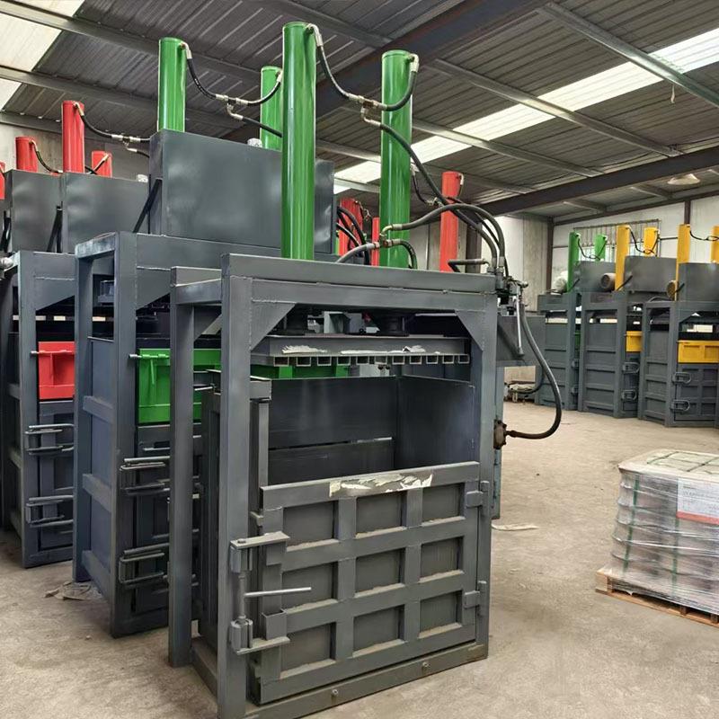 废油漆桶压扁机 边角料塑料膜压包机 生活垃圾站废纸打包机