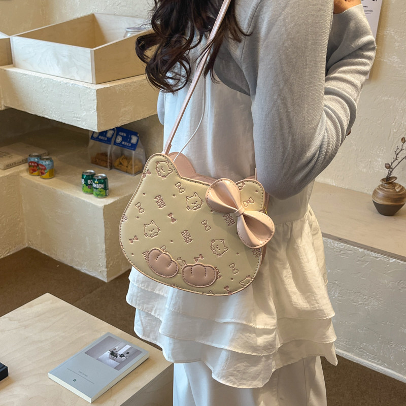 2026新款HelloKitty单肩斜挎包