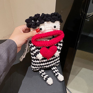 成品手工编织香肠嘴手机包斜挎包毛线针织丑萌美少女单肩包可爱潮