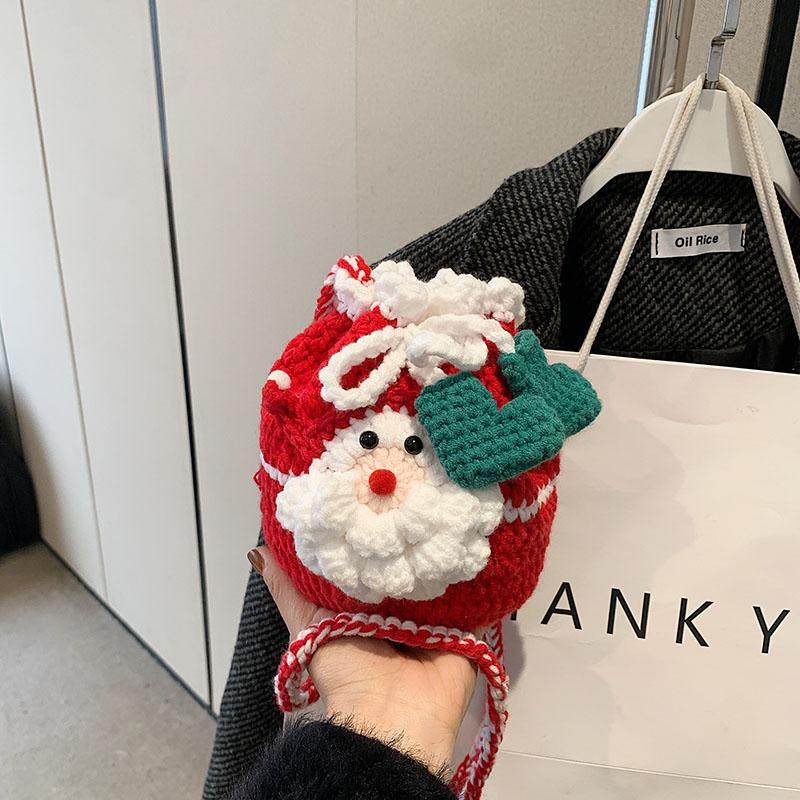 秋冬迷你小包包女童2025新款红色毛线针织圣诞老人礼物福袋斜挎包