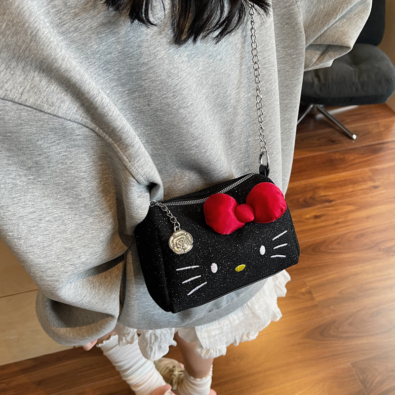 2025新款HelloKitty小众设计卡通凯蒂猫链条小方包通勤单肩斜挎包,箱包皮具/热销女包/男包,通用款女包,淘宝优惠券,粉丝福利购,淘宝优惠卷