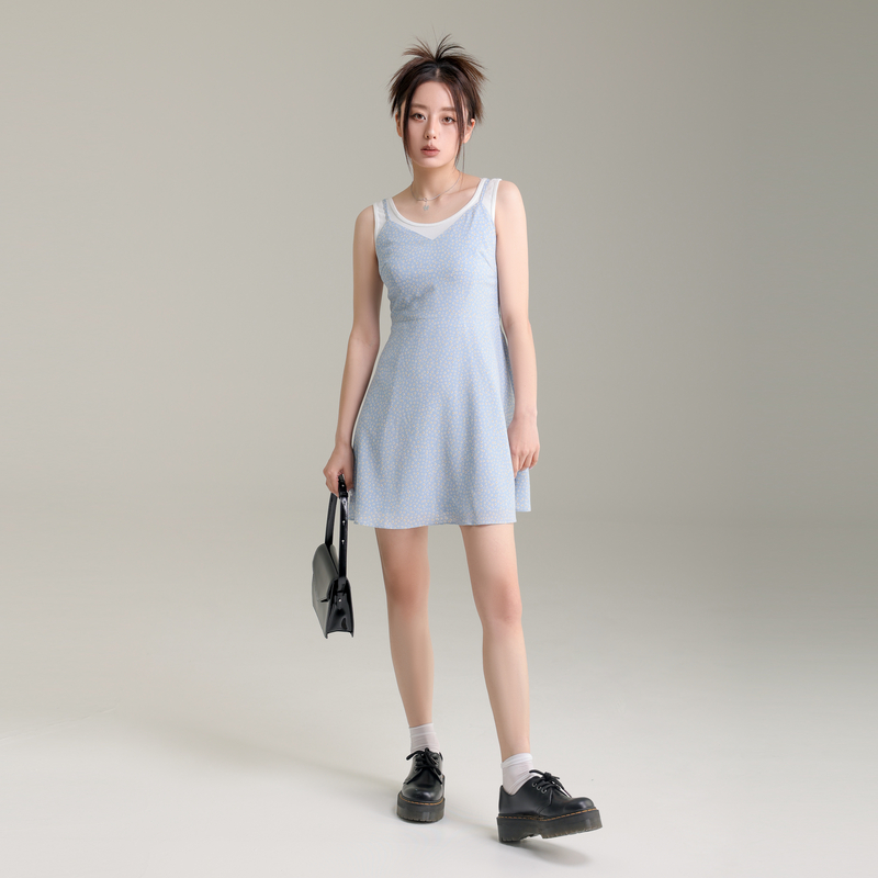 AIRIQI奥莱女装碎花连衣裙时尚百搭度假风吊带连衣裙AX32LQ282