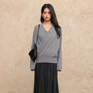 AIRIQI奥莱女装都市毛织H型毛衫AH53MS361
