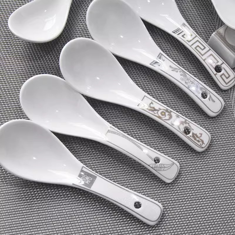 金边陶瓷勺子瓷勺调羹小汤勺汤匙瓢羹搅拌勺家用吃饭勺喝汤勺商用