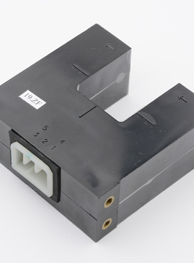 。原装东芝电梯配件平层感应器LSE124E-QNOU光电开关LSE124E-RNOU