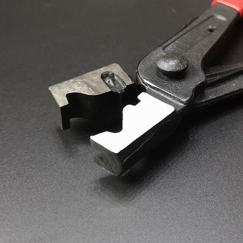 。虎型防尘套卡箍钳 汽车水管钳 卡箍钳 虎型空调管拆卸钳