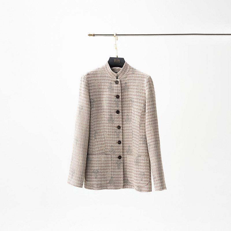 门里门外驼色提花立领修身外套BR25DW1221A