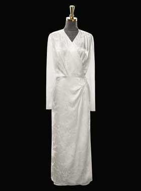 门里门外白色真丝交织提花梅花弹力冠乐绉连衣裙24505SSL