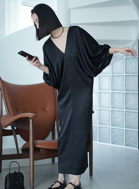 门里门外【22120SSL】重磅真丝黑色连衣裙