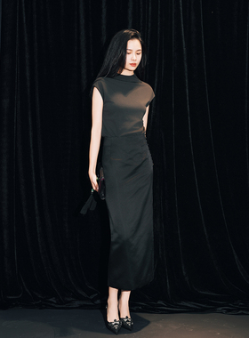 深灰色醋酸小圆领上衣BV24XS0004X雅黑色库缎半裙22611FWB