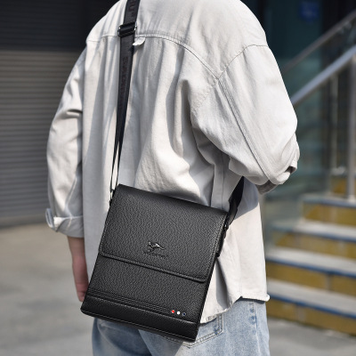 萨奇袋鼠新款男士单肩包休闲时尚斜挎包商务办公pu软皮背包