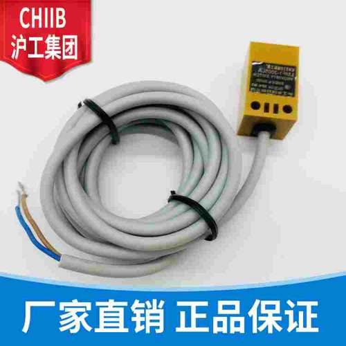 沪工方型接近开关 LJE17M-5N1 N2 P1 P2 D1 D2 A1 A2 金属传感器