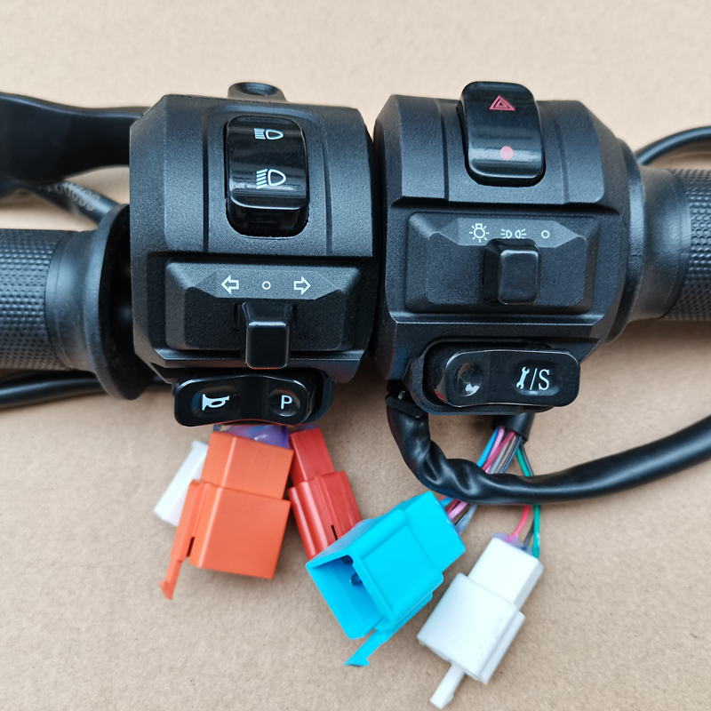 电动车电瓶车组合转把开关总成DE1DE2DEE8DT6DM6欧博瑞韵萌