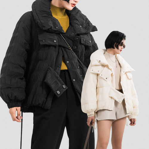 【飞行羽绒】短款简约设计感口袋羽绒服90白鸭绒W22DO6720