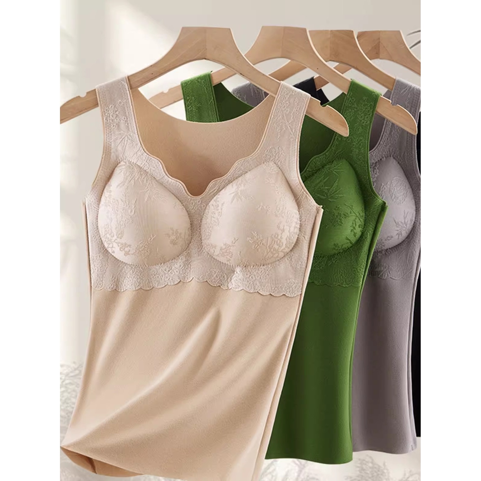 秋冬季舒适保暖背心自带胸垫打底上衣打底衫蕾丝吊带背心WZB2保暖