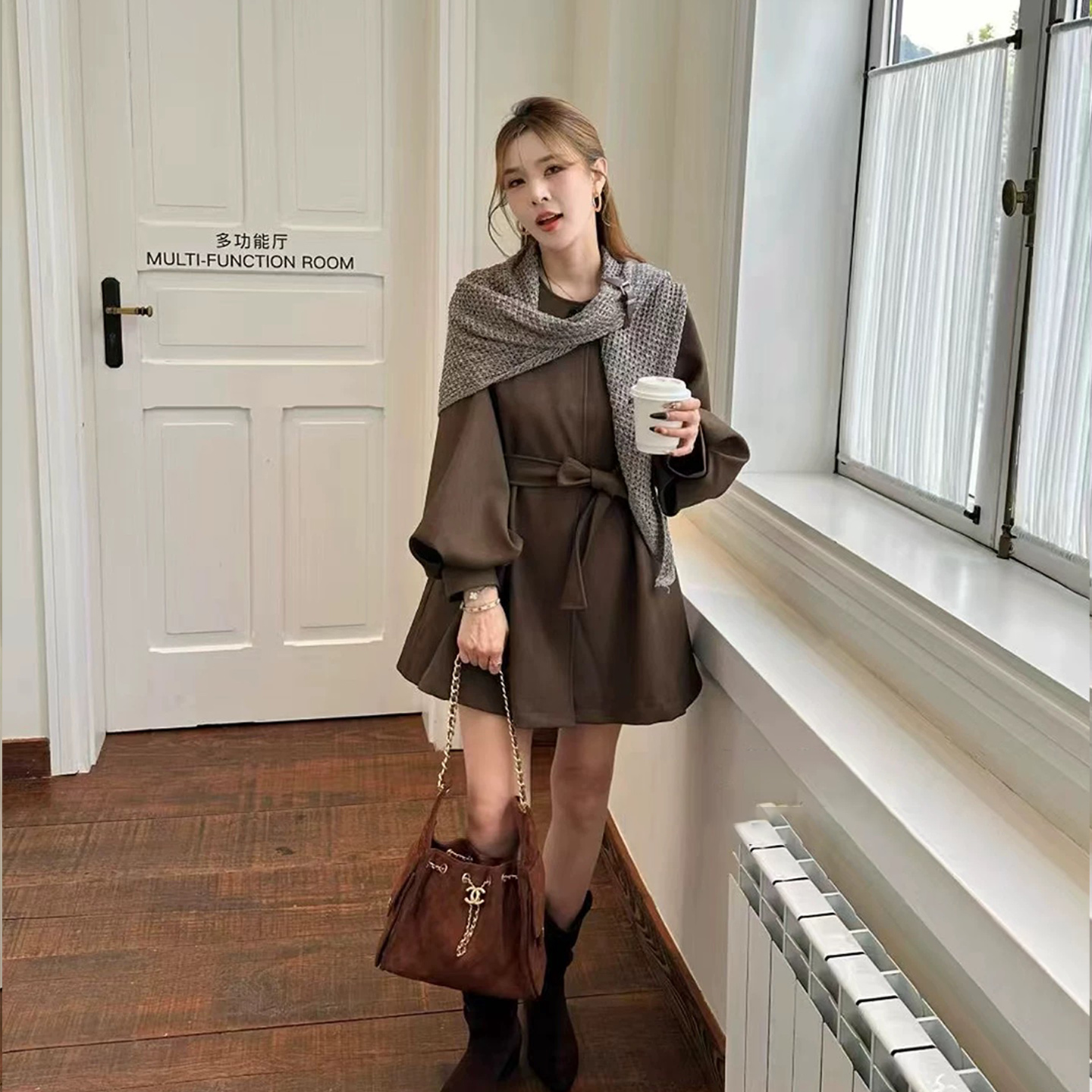 拉夏贝尔收腰系带灯笼袖大衣外套