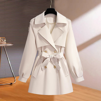 拉夏贝尔米白色短款风衣女款2025