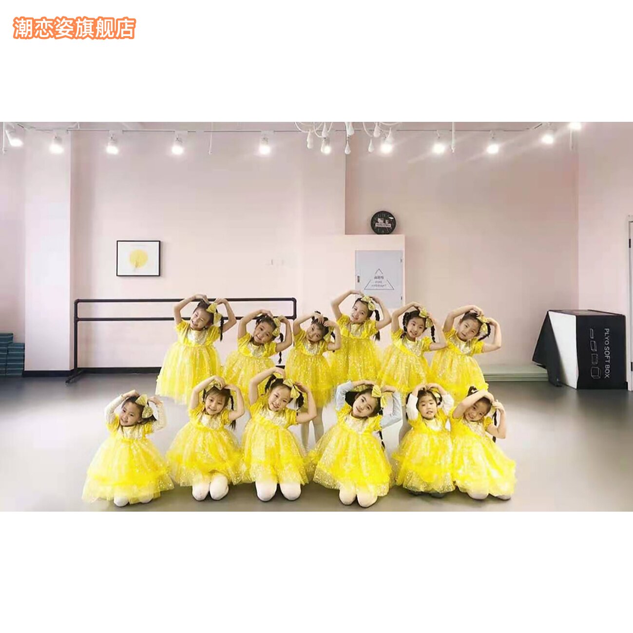 儿童黄色演出服蓬蓬裙我们都是快乐的小星星幼儿园舞蹈可爱娃娃女