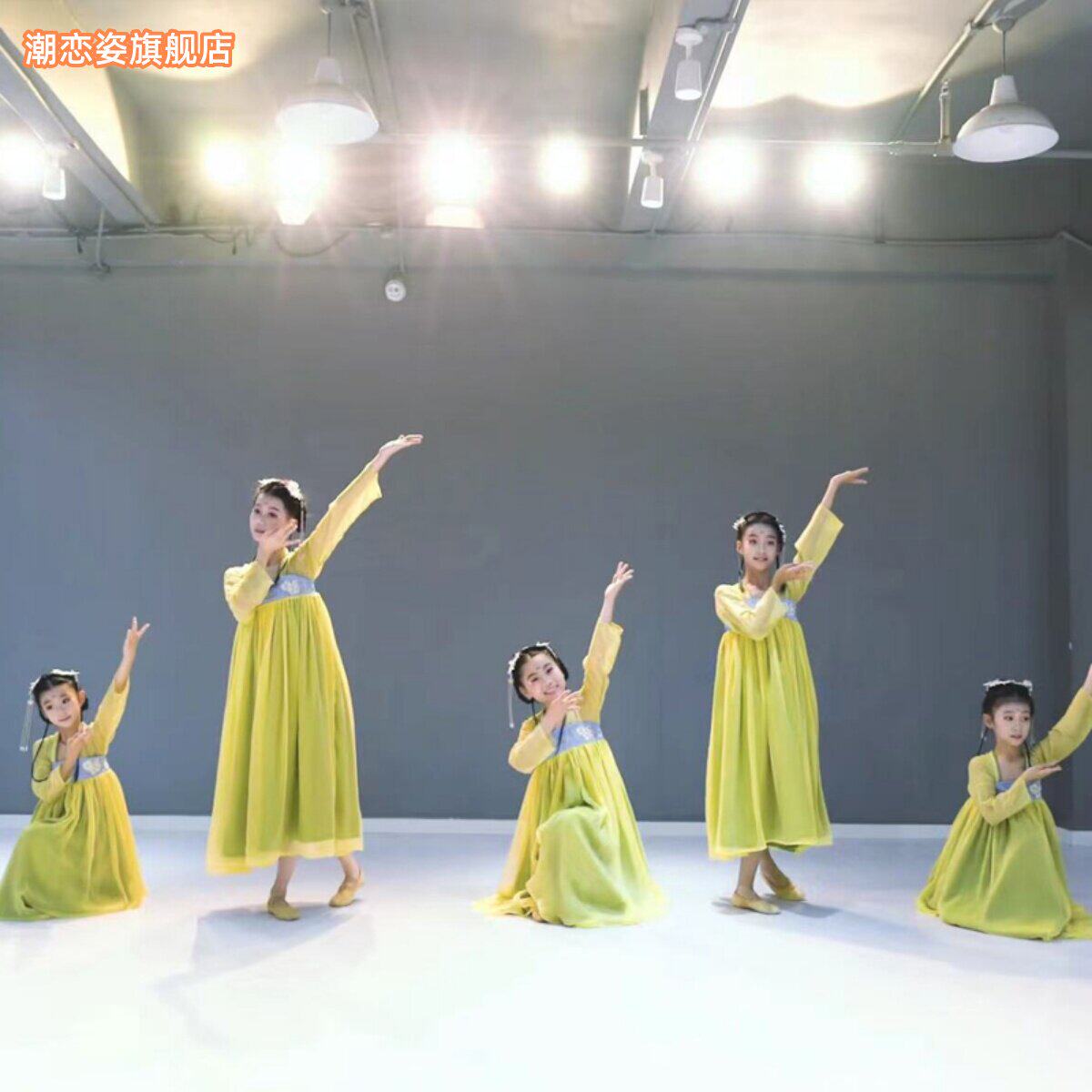 儿童汉服演出服中国风古典舞蹈服有位姑娘襦裙春三月桃花笑胭脂装