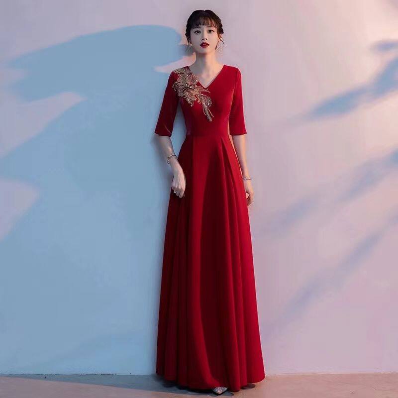 新款大合唱演出服女长裙主持人中老年合唱团红歌比赛朗诵表演服装