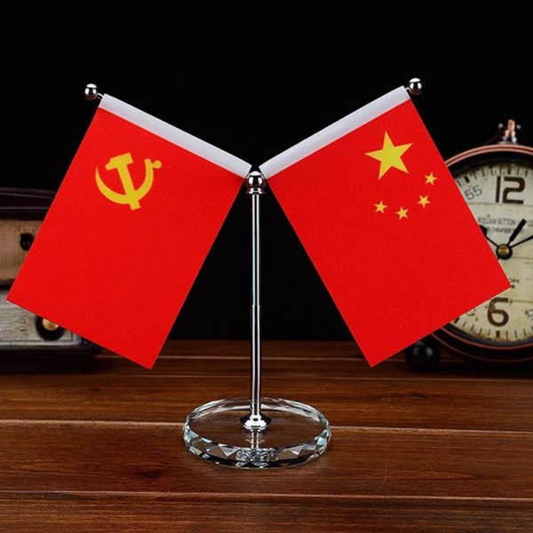 高档水晶汽车红旗摆件车内车用车载小红旗仪表台中控台办公桌饰品