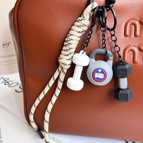 新款运动组合成品挂件配饰miu系包挂饰品配件包包装饰礼品ins包饰