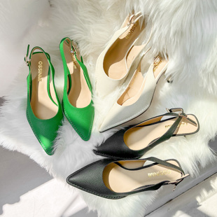 荔枝纹小牛皮高跟鞋 跟高7cm 搭扣设计尖头细跟单鞋