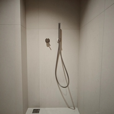 极简暗装入墙式无顶喷淋浴花洒