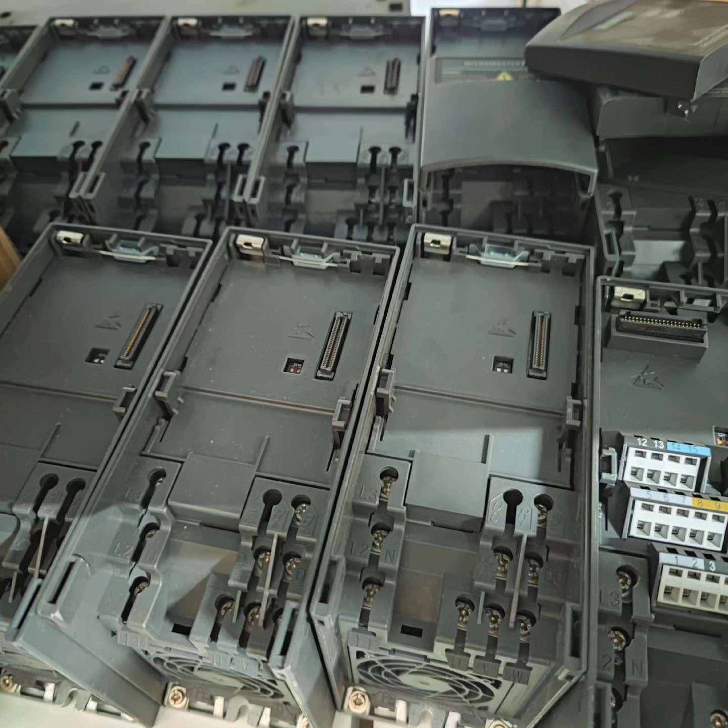 可维修MICROMASTER420/430/440变频器维修议价 - 实物图