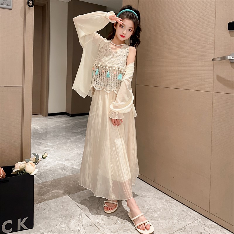 适合去海南岛三亚西双版纳泰国旅游穿搭女装儿童女童连衣裙女