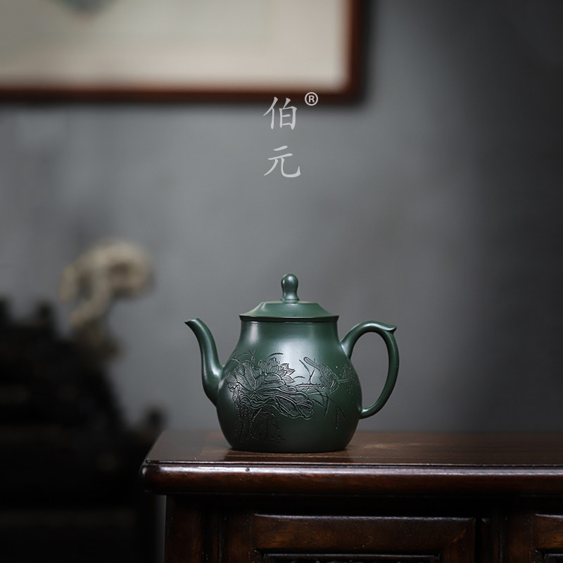 伯元中式紫砂刻绘荷趣宫灯